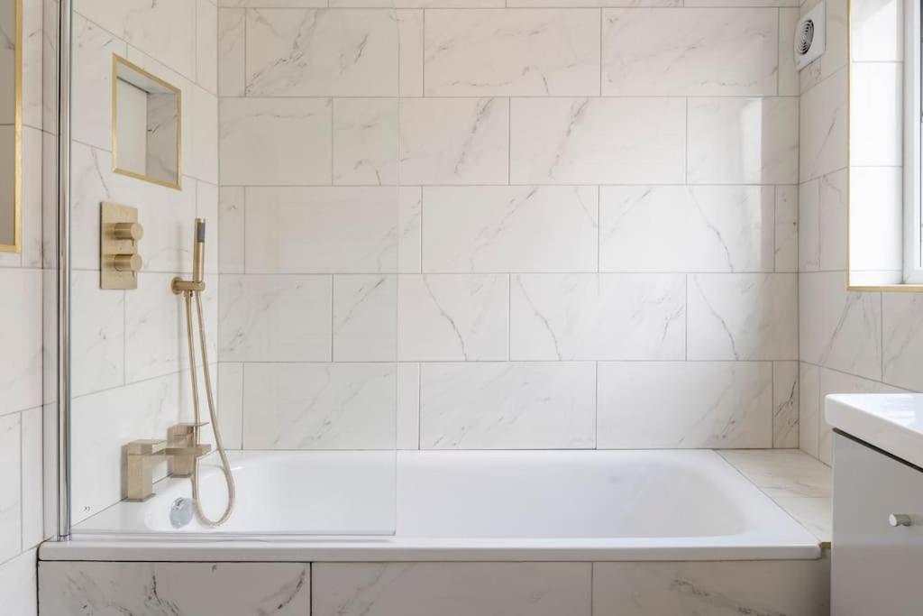 Riverside Serviced Apartments Λονδίνο Εξωτερικό φωτογραφία